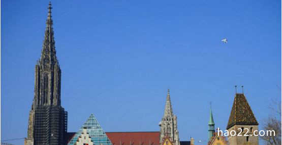 世界上最高的教堂，乌尔姆敏斯特大教堂主塔高度达161.6米 